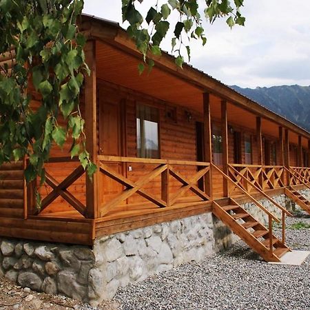Hotel Ushba Hill Mestia Luaran gambar