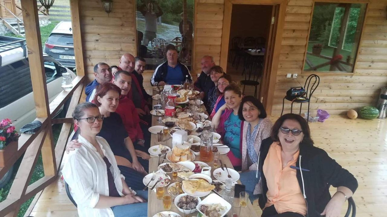 Hotel Ushba Hill Mestia Luaran gambar