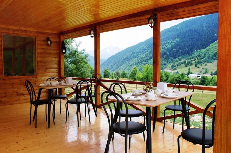 Hotel Ushba Hill Mestia Luaran gambar